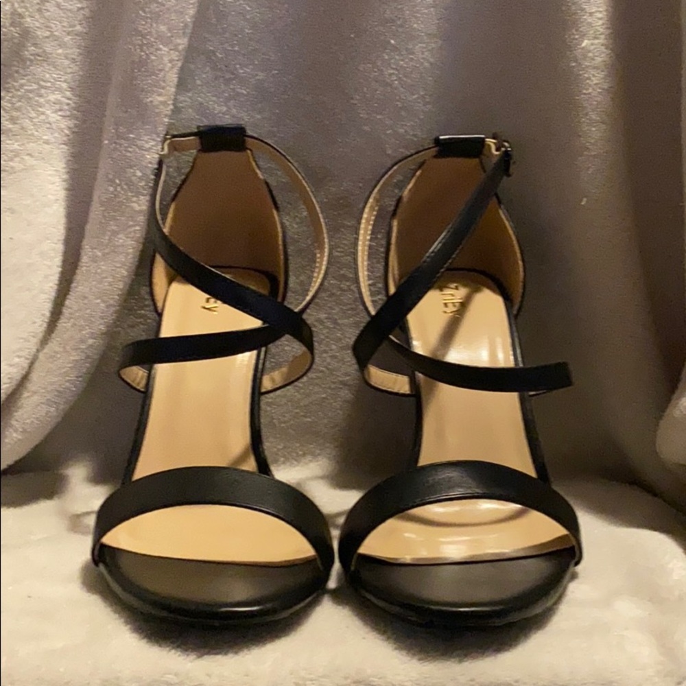 Black Heels with Crisscross on Top